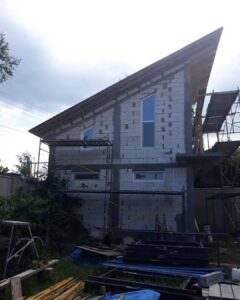 5 камерный профиль, двухкамерный пакет энерго +аргон. Фурнитура Maco Австрия. Нестадарт